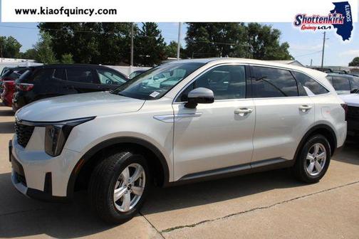 Ivory 2026 Kia Sorento LX