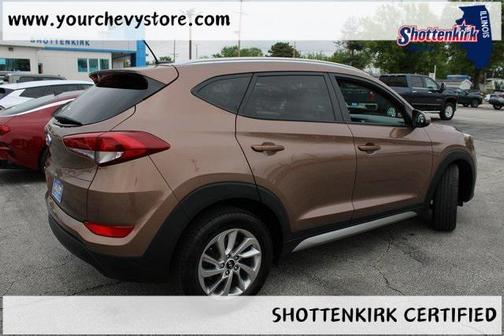 2017 Hyundai TUCSON SE