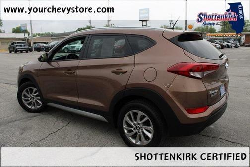 2017 Hyundai TUCSON SE