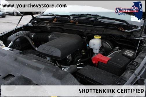 2024 RAM 1500 Classic Warlock Crew Cab 4x4 5'7' Box