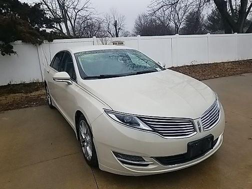 2016 Lincoln MKZ Base