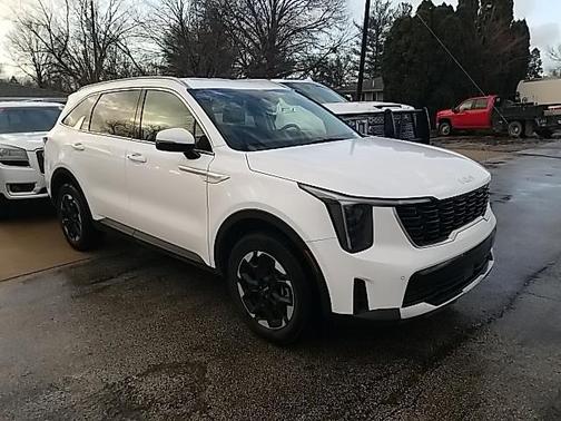 2024 Kia Sorento S