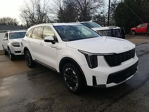 2024 Kia Sorento S