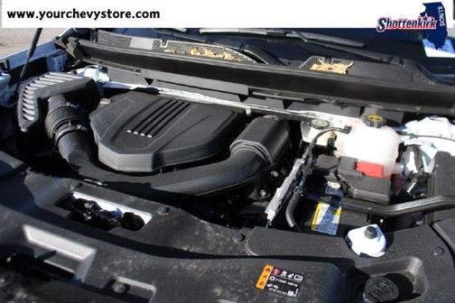 Polar White Tricoat 2027 Chevrolet Traverse Z71