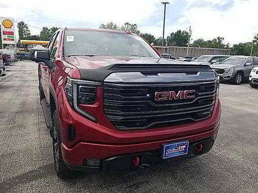 Cayenne Red Tintcoat 2022 GMC Sierra 1500 AT4