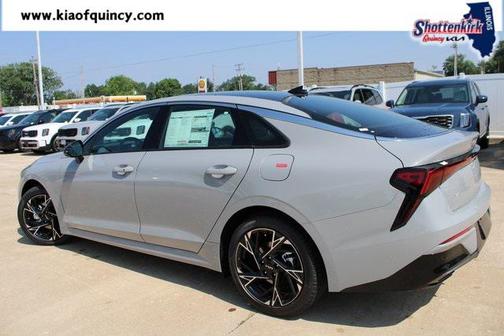 2025 Kia K5 GT-Line