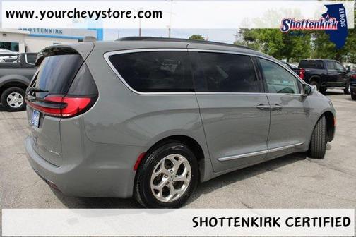 2022 Chrysler Pacifica Limited