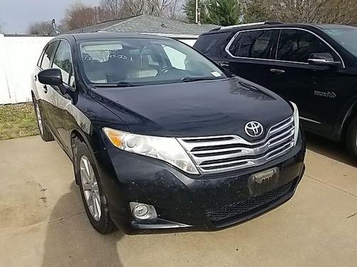 Black 2011 Toyota Venza Base