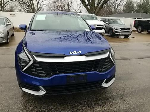 2025 Kia Sportage EX