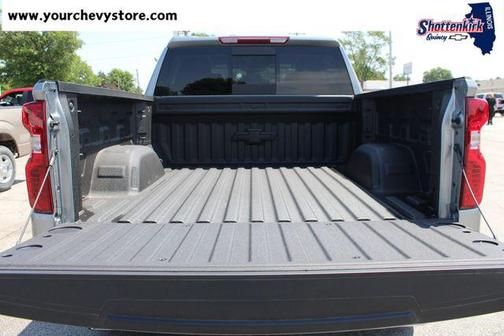 Sterling Gray Metallic 2026 Chevrolet Silverado 1500 LT