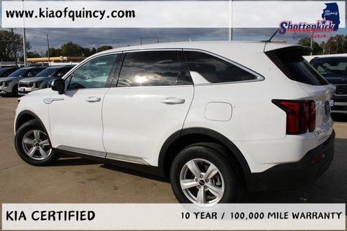 2023 Kia Sorento LX