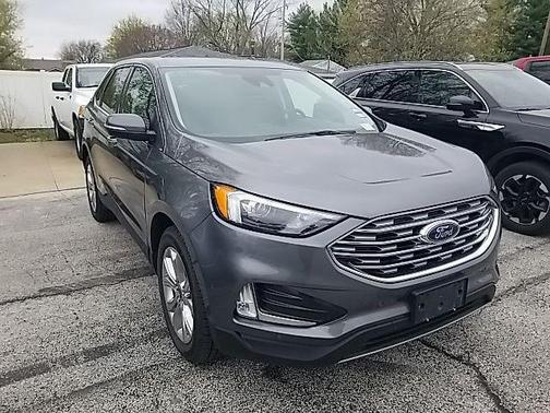Carbonized Gray Metallic 2024 Ford Edge Titanium