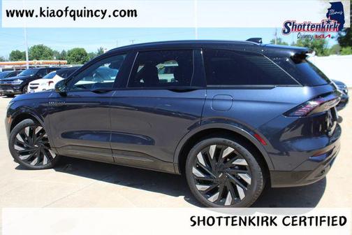 Blue Panther Metallic Clearcoat 2024 Lincoln Nautilus Reserve