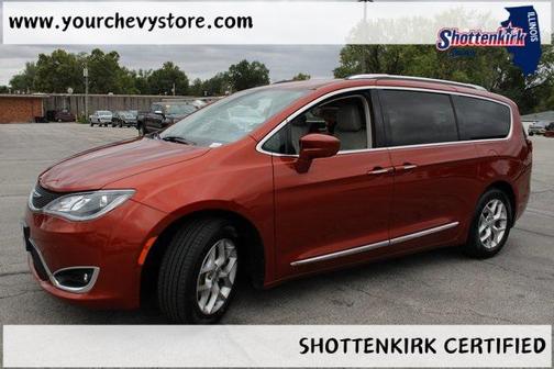 2018 Chrysler Pacifica Touring-L Plus