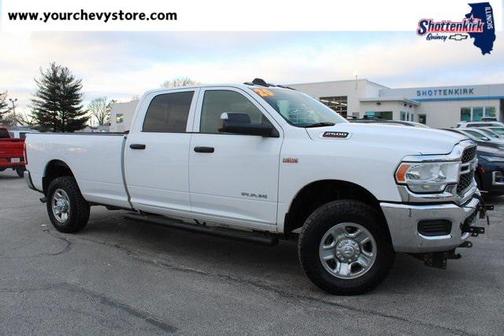 2020 RAM 2500 Tradesman Crew Cab 4X4 8' Box