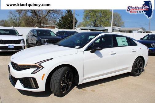 2025 Kia K5 GT-Line
