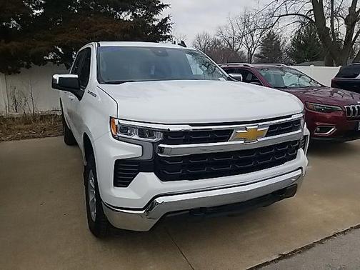2025 Chevrolet Silverado 1500 LT