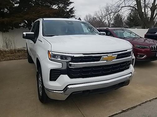 2025 Chevrolet Silverado 1500 LT