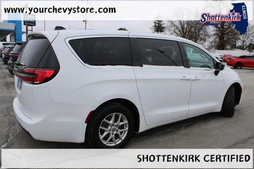 2025 Chrysler Pacifica L