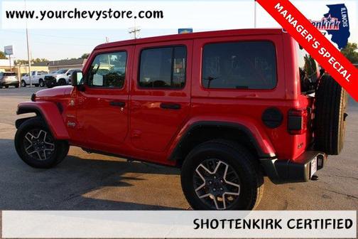 2024 Jeep Wrangler 4-Door Sahara 4x4