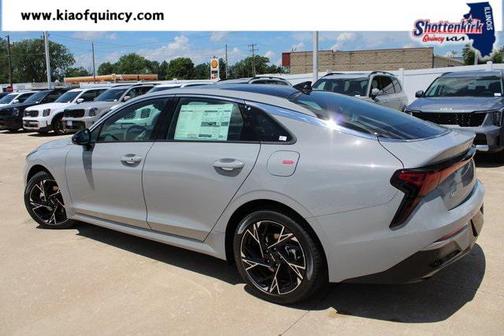 2025 Kia K5 GT-Line