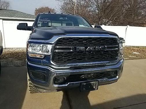 2021 RAM 2500 Tradesman Regular Cab 4x4 8' Box