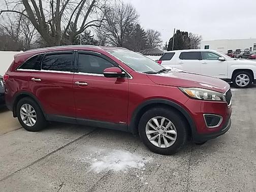 2016 Kia Sorento LX