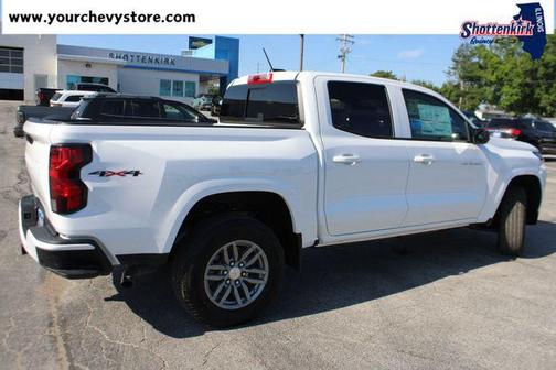 Summit White 2026 Chevrolet Colorado LT