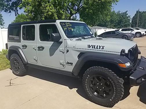 Earl Clearcoat 2023 Jeep Wrangler Willys