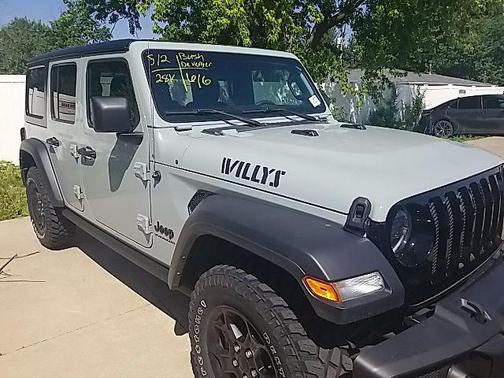Earl Clearcoat 2023 Jeep Wrangler Willys