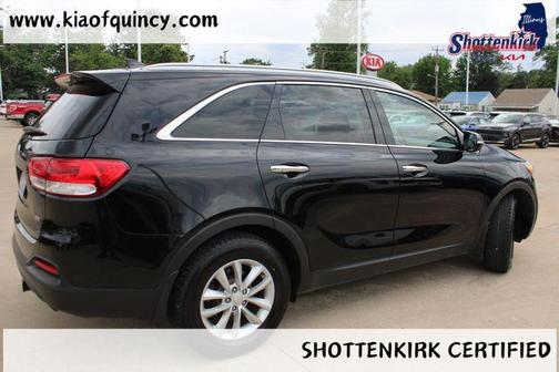 Ebony Black 2018 Kia Sorento LX