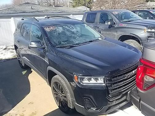 2023 GMC Acadia AWD SLT