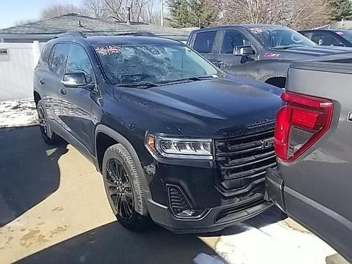 2023 GMC Acadia AWD SLT