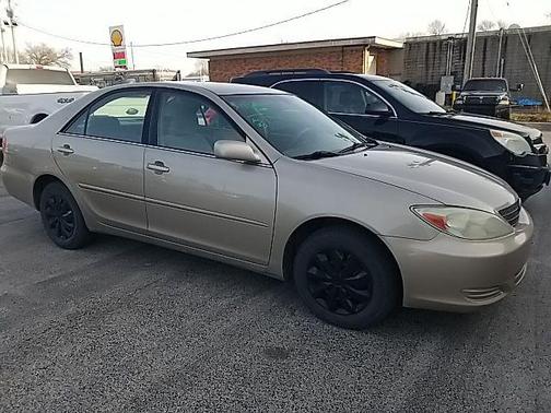 2003 Toyota Camry LE