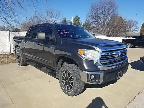 2016 Toyota Tundra SR5