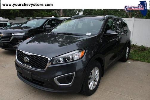2017 Kia Sorento LX