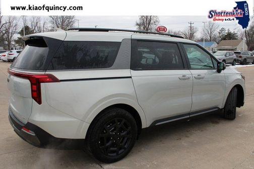 2026 Kia Carnival Hybrid SX