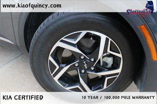 Gravity Gray 2024 Kia Sportage LX