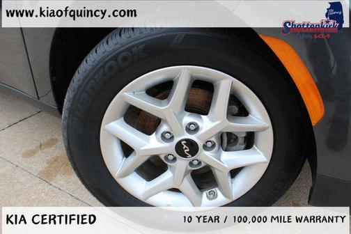 Gray 2025 Kia Soul LX