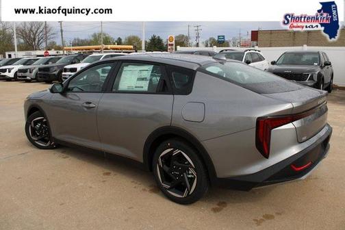 2025 Kia K4 EX