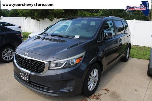 2017 Kia Sedona LX