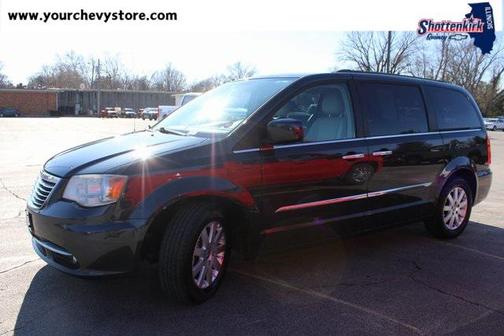 2014 Chrysler Town & Country Touring