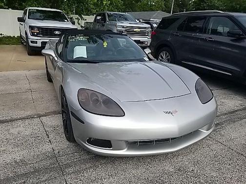 Ricochet Silver Metallic 2005 Chevrolet Corvette Base