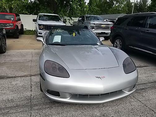 Ricochet Silver Metallic 2005 Chevrolet Corvette Base