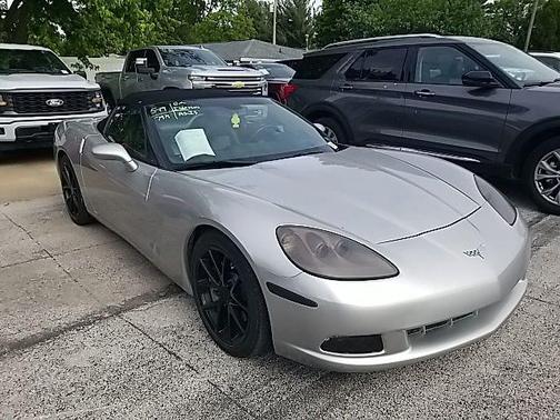Ricochet Silver Metallic 2005 Chevrolet Corvette Base