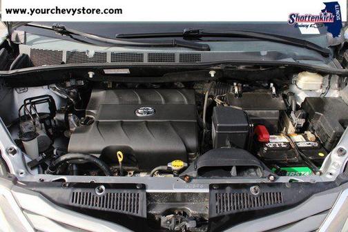 2013 Toyota Sienna XLE