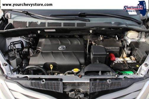 2013 Toyota Sienna XLE