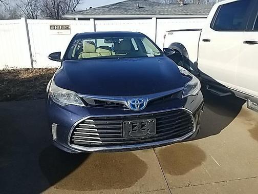 2016 Toyota Avalon Hybrid XLE Premium