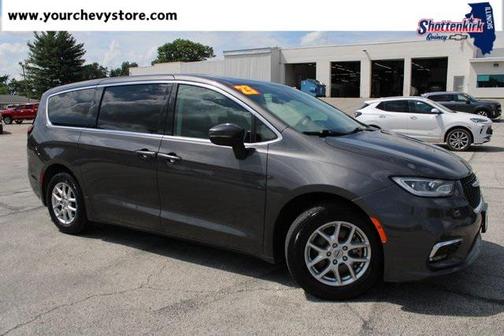 2023 Chrysler Pacifica Touring L