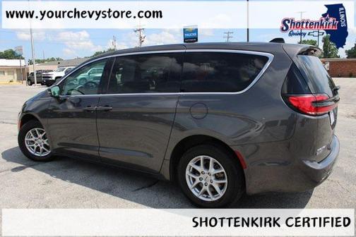 2023 Chrysler Pacifica Touring L